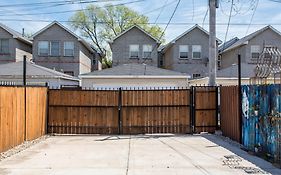 Mccormick Place Guest House